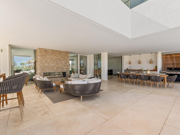 Villa for Sale in Marbella, Malaga 10