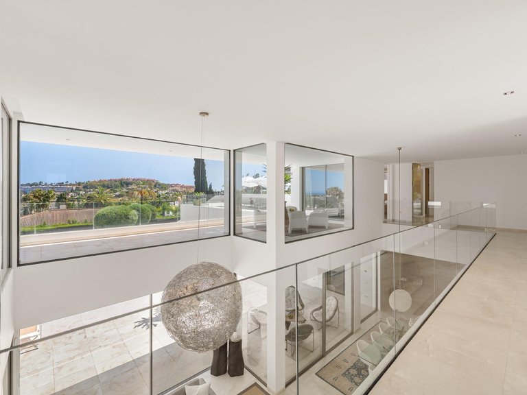 Villa for Sale in Marbella, Malaga 13