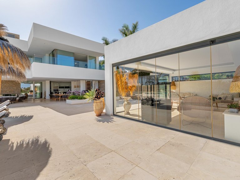 Villa for Sale in Marbella, Malaga 29