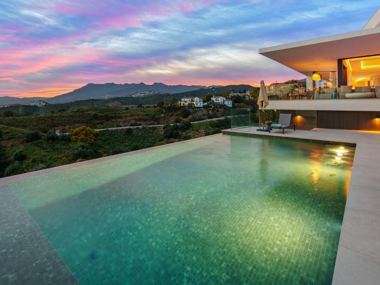 Apartment for Sale in Marbella, Malaga 4