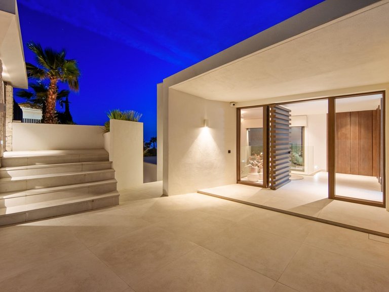 Apartment for Sale in Marbella, Malaga 44