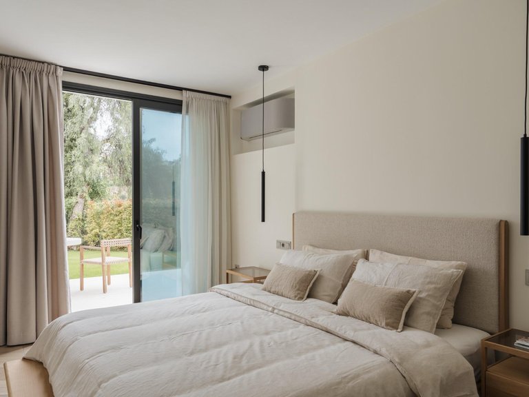 Apartment for Sale in Marbella, Malaga 12