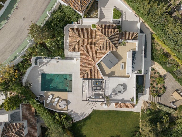 Apartment for Sale in Marbella, Malaga 3