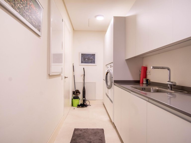 Apartment for Sale in Benahavis, Malaga 43