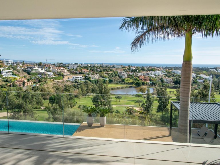Apartment for Sale in Benahavis, Malaga 56
