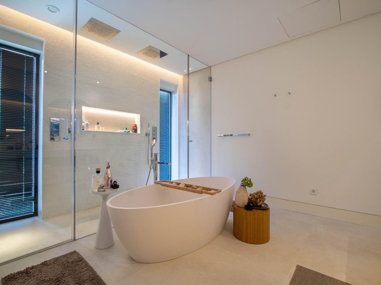 Apartment for Sale in Benahavis, Malaga 68