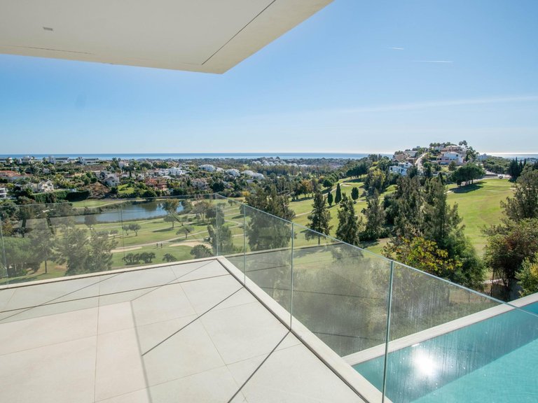 Apartment for Sale in Benahavis, Malaga 82