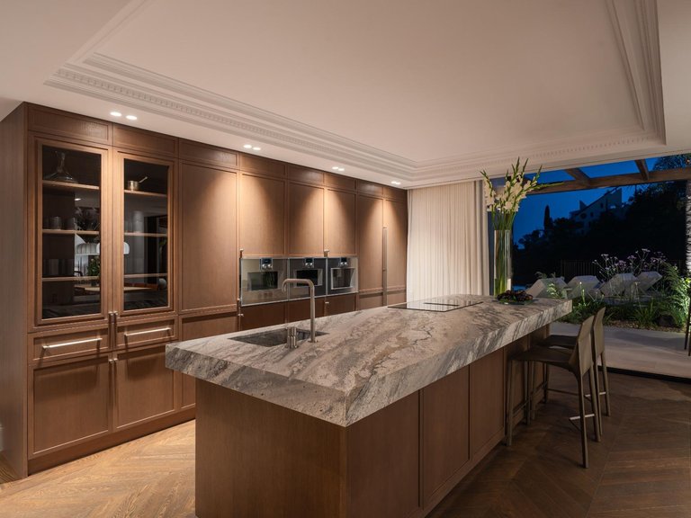Villa for Sale in Benahavis, Malaga 11