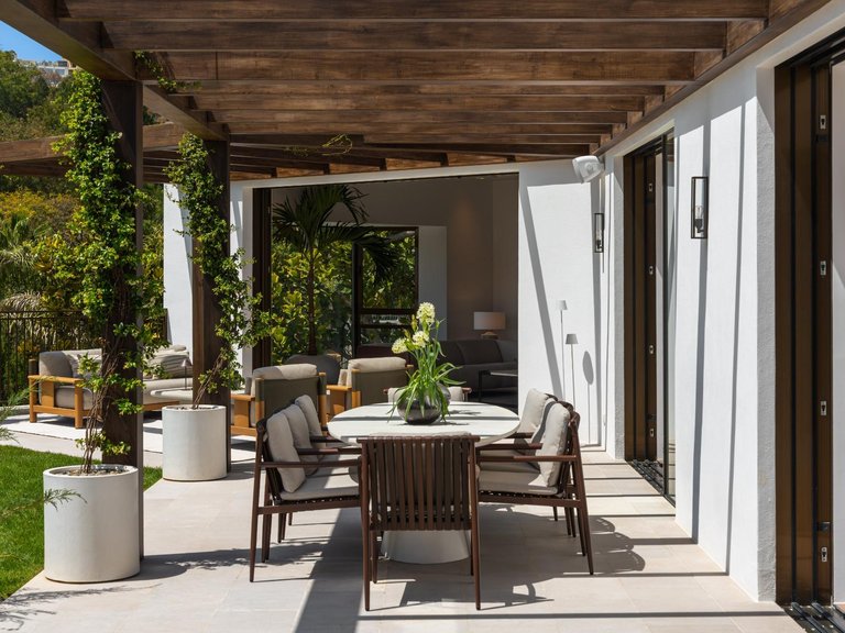 Villa for Sale in Benahavis, Malaga 14