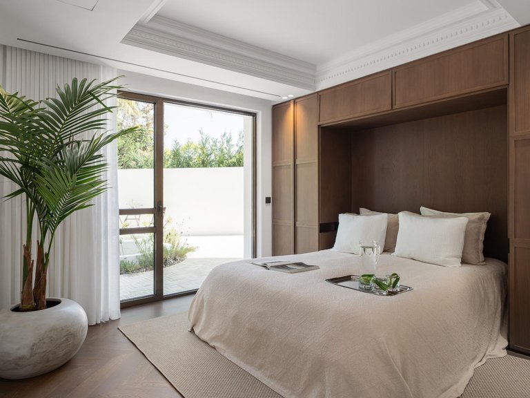 Villa for Sale in Benahavis, Malaga 34