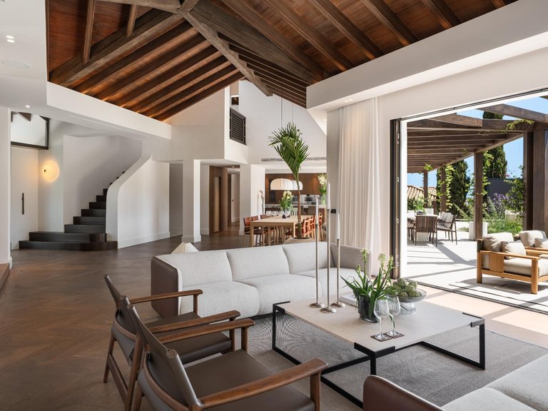Villa for Sale in Benahavis, Malaga 6