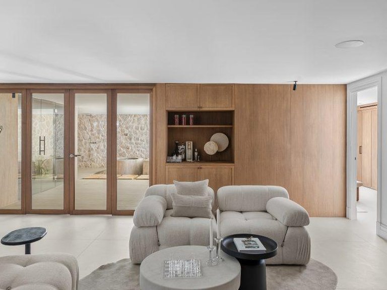 Apartment for Sale in Marbella, Malaga 10