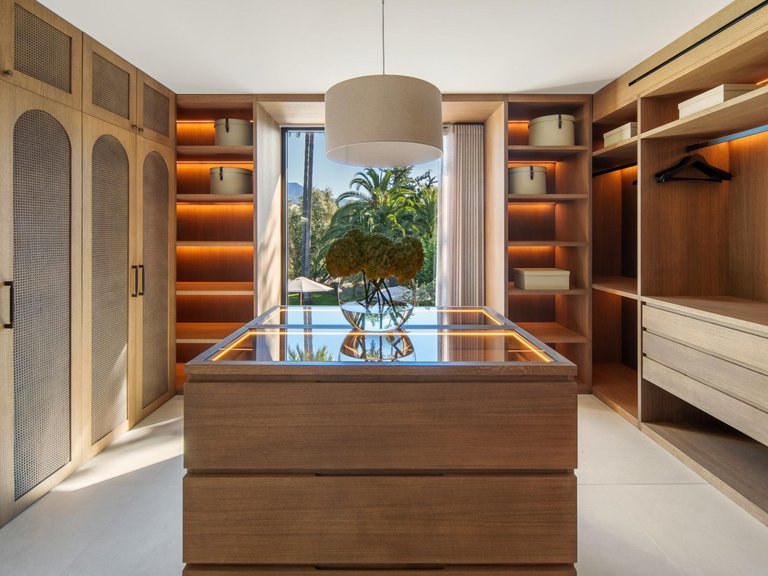 Apartment for Sale in Marbella, Malaga 20