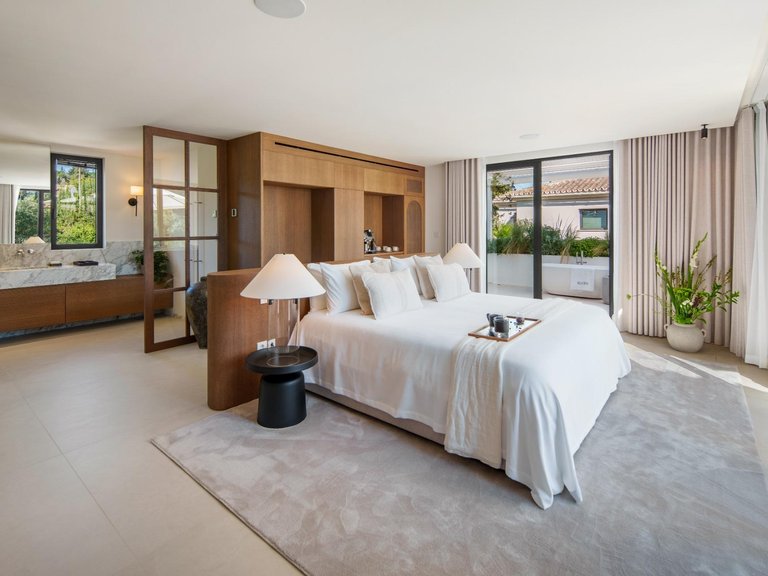 Apartment for Sale in Marbella, Malaga 21