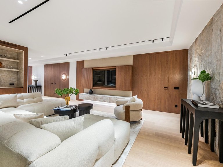 Apartment for Sale in Marbella, Malaga 12