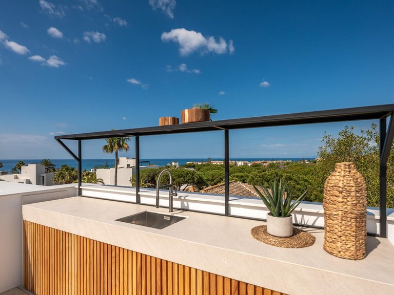 Apartment for Sale in Marbella, Malaga 17