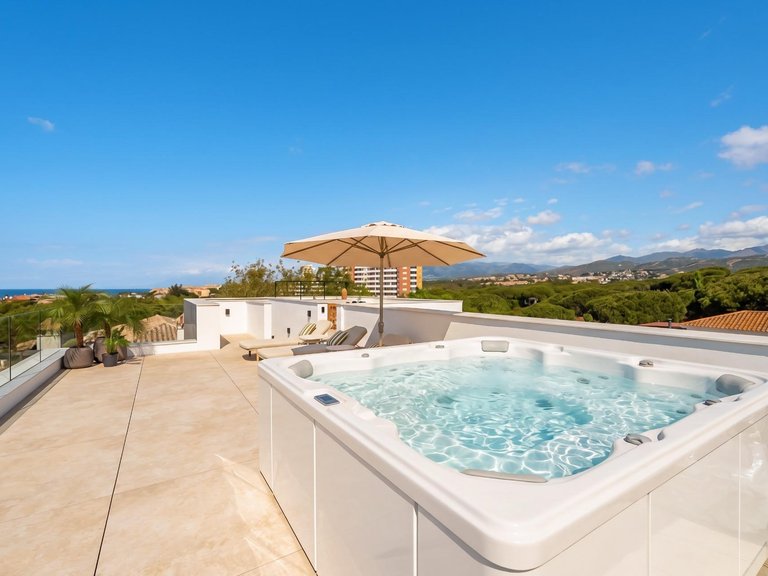 Apartment for Sale in Marbella, Malaga 19