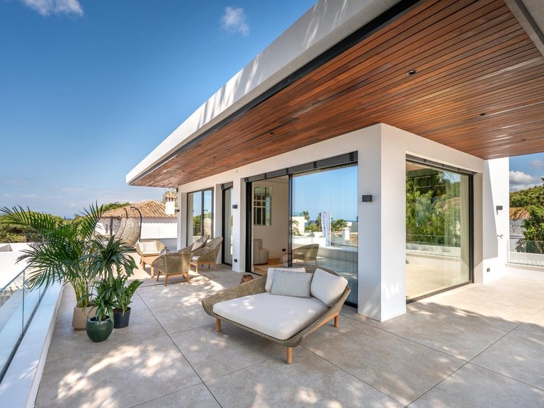 Apartment for Sale in Marbella, Malaga 27