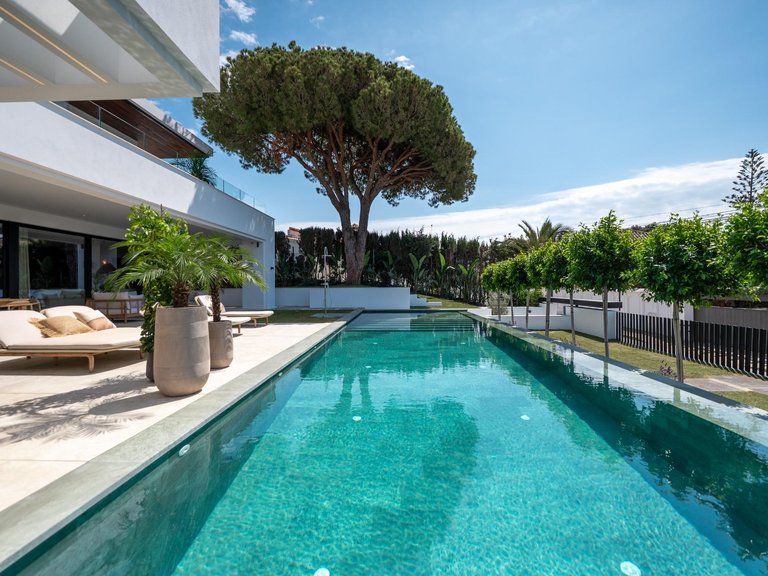 Apartment for Sale in Marbella, Malaga 3
