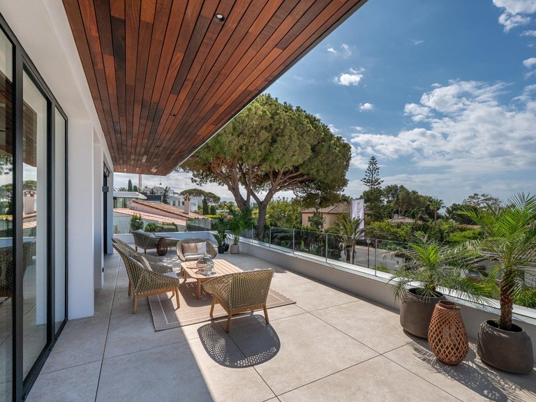 Apartment for Sale in Marbella, Malaga 31