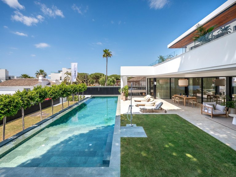 Apartment for Sale in Marbella, Malaga 5