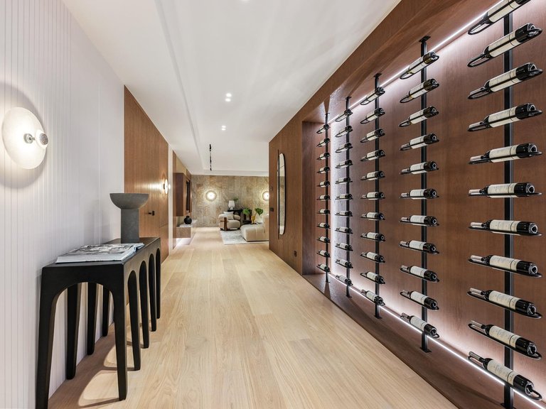 Apartment for Sale in Marbella, Malaga 59