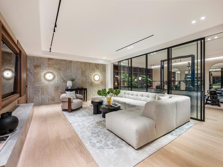 Apartment for Sale in Marbella, Malaga 61