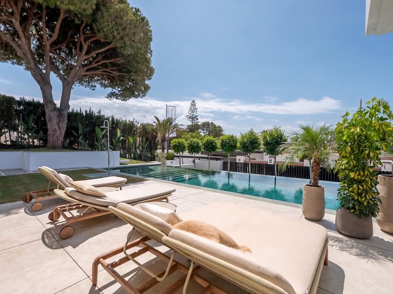 Apartment for Sale in Marbella, Malaga 89