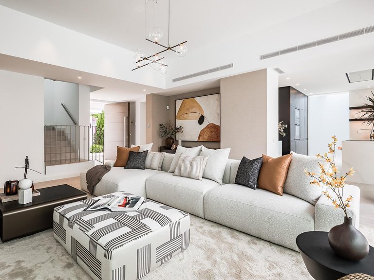 Apartment for Sale in Estepona, Malaga 6