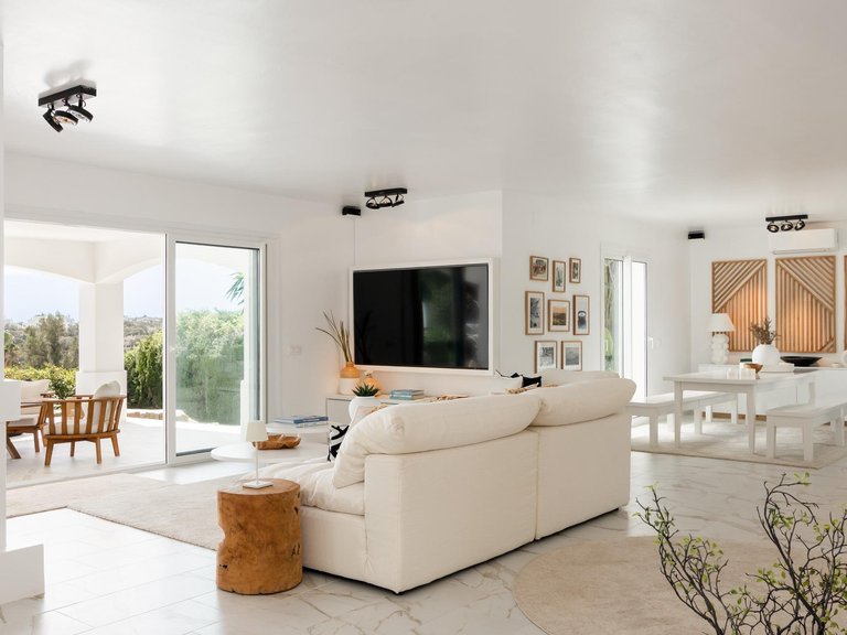 Villa for Sale in Sotogrande, Cadiz 11