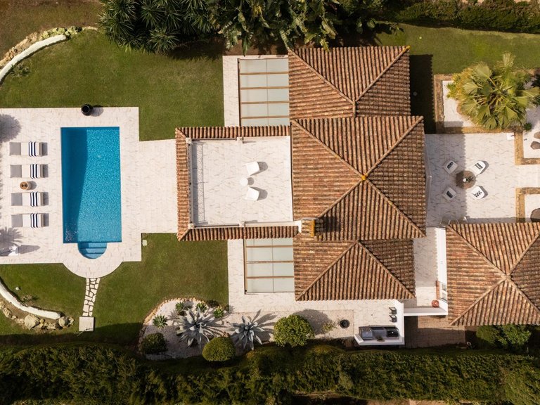 Villa for Sale in Sotogrande, Cadiz 2