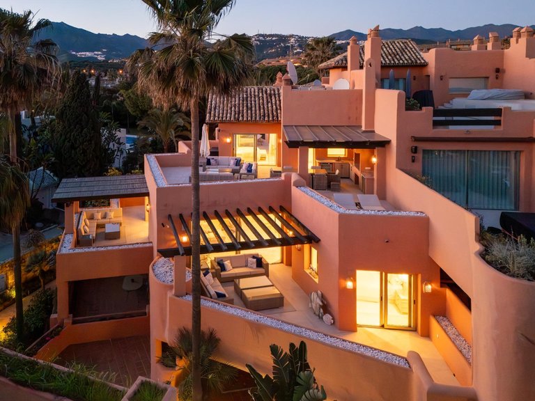 Apartment for Sale in Marbella, Malaga 68
