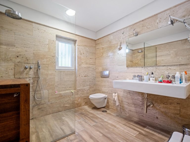 Apartment for Sale in Marbella, Malaga 18