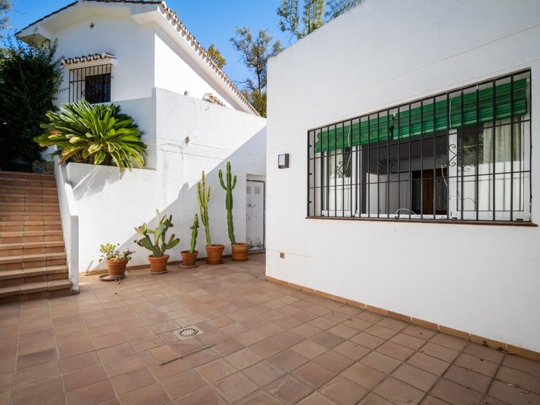 Apartment for Sale in Marbella, Malaga 24
