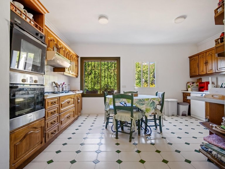 Apartment for Sale in Marbella, Malaga 26