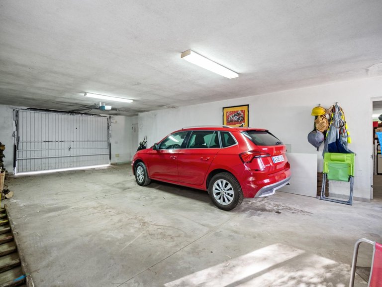 Apartment for Sale in Marbella, Malaga 31