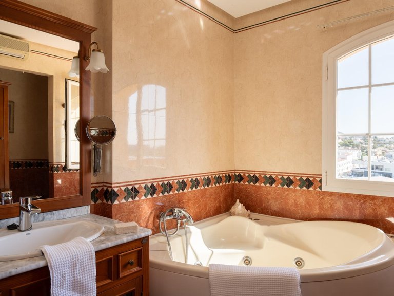 Apartment for Sale in Mijas, Malaga 12