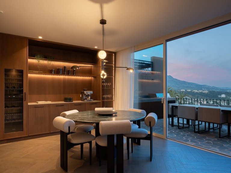 Apartment for Sale in Marbella, Malaga 2