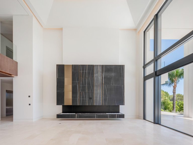 Villa for Sale in Marbella, Malaga 11
