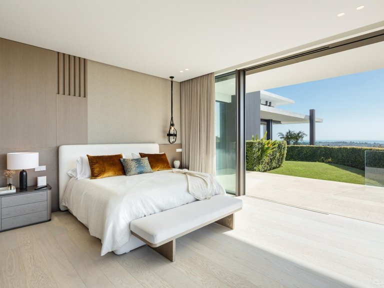 Villa for Sale in Benahavis, Malaga 21