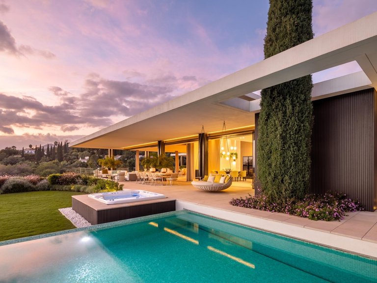Villa for Sale in Benahavis, Malaga 4