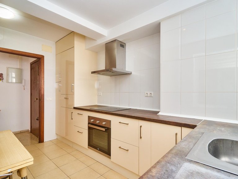 Apartment for Sale in Fuengirola, Malaga 2