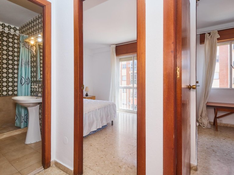 Apartment for Sale in Fuengirola, Malaga 37