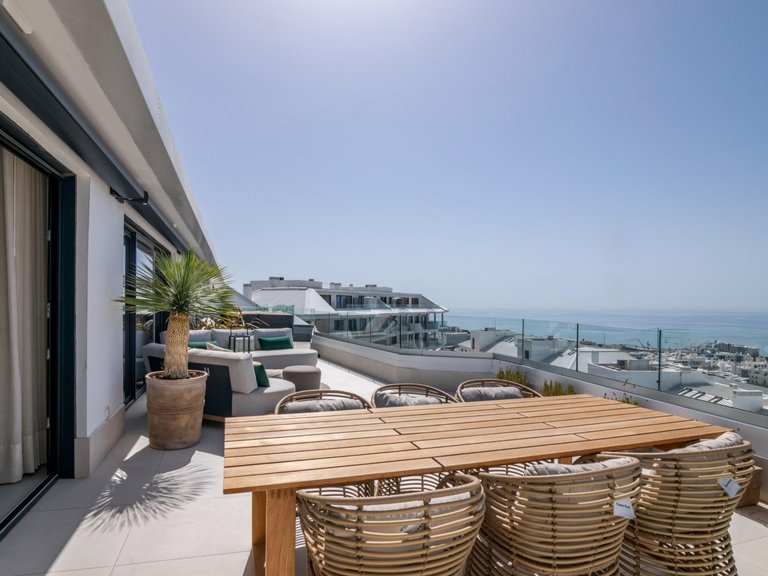Apartment for Sale in Fuengirola, Malaga 2