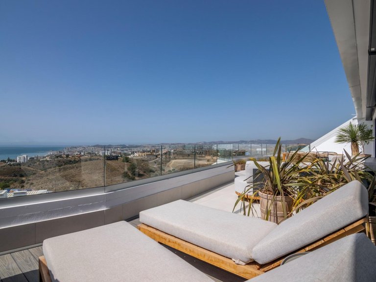 Apartment for Sale in Fuengirola, Malaga 3