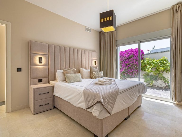 Apartment for Sale in Marbella, Malaga 21