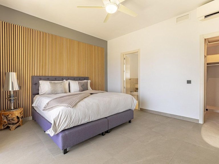 Apartment for Sale in Marbella, Malaga 24