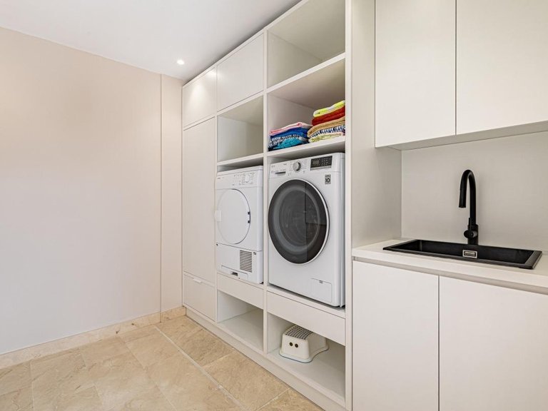 Apartment for Sale in Marbella, Malaga 28