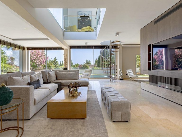 Apartment for Sale in Marbella, Malaga 8
