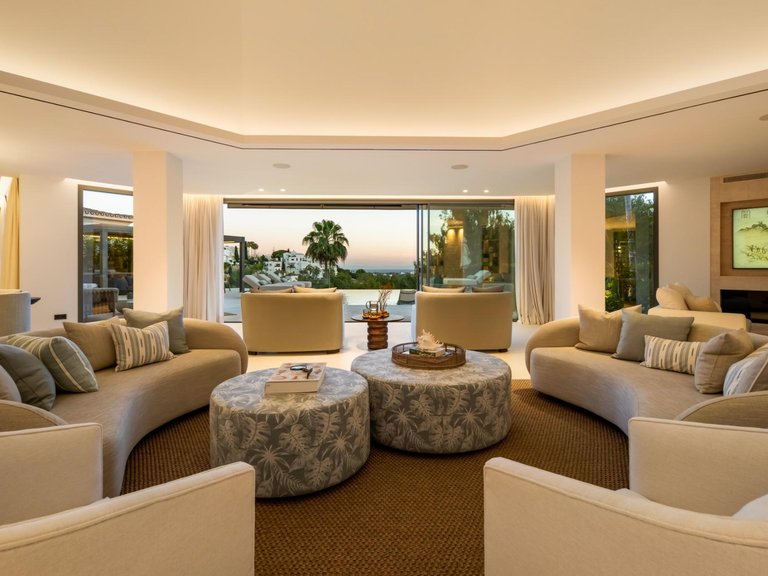 Villa for Sale in Benahavis, Malaga 19